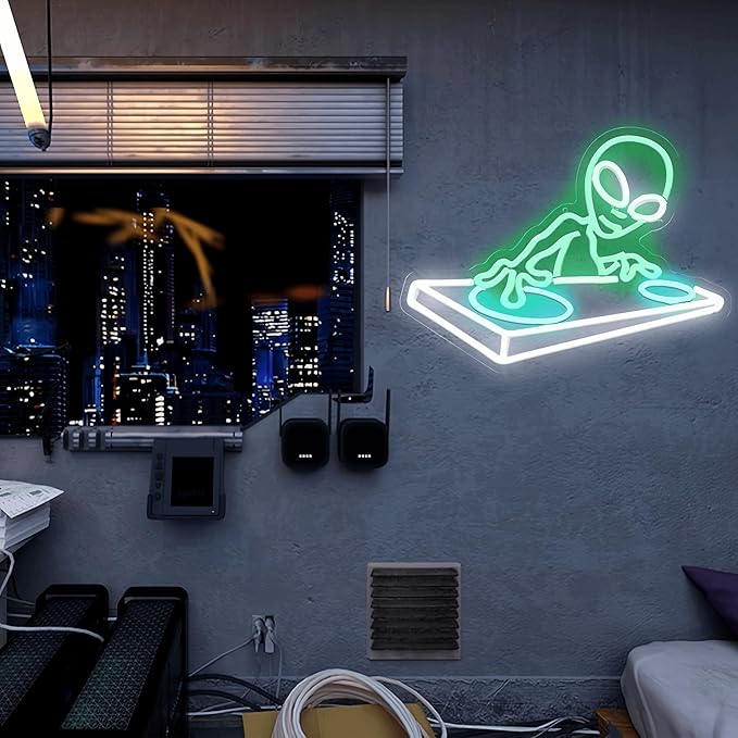 Alien DJ Neon Sign DJ Gifts for Men Cave Cool LED Neon Light for Music Bar Wall Decor Dimmable LED Signs for Game Room Bedroom Decor Bar Music Concert Wall Art 15.7 * 12.6IN