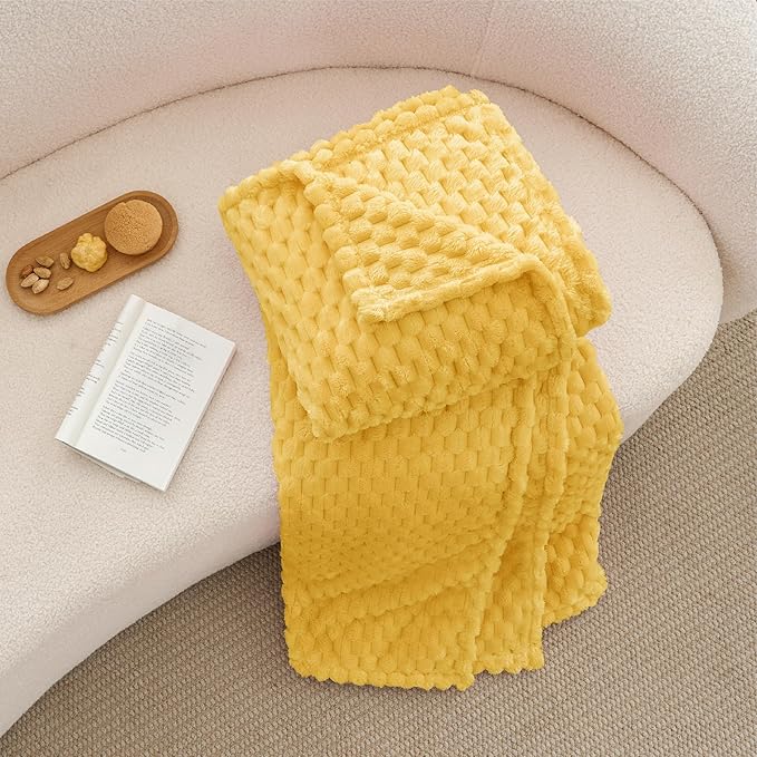 BEDELITE Jacquard Blanket- 3D Fleece Decorative Yellow Throw Blanket, Super Soft and Cozy Warm Fuzzy Blanket All Seasons Suitable, 50x60Inches