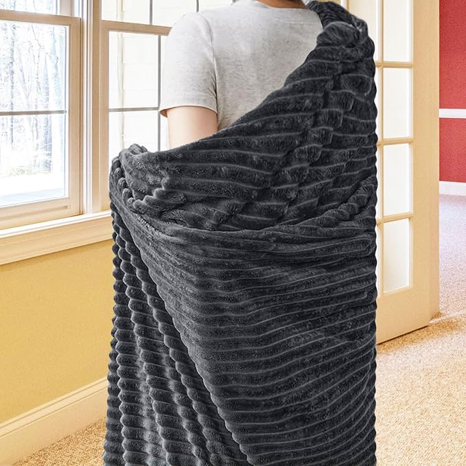 Vessia Flannel Fleece Throw Blanket, Lightweight Warm and Soft Striped Grey Couch and Bed Blanket, Cozy Microfiber Ribbed Sofa Decor for All Season