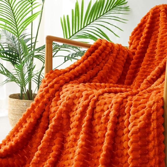 Exclusivo Mezcla Queen Size Soft Fleece Blanket, 90x90 Inches Stylish Jacquard Velvet Blanket for Bed, Fuzzy Cozy Lightweight for All Season, Burnt Orange