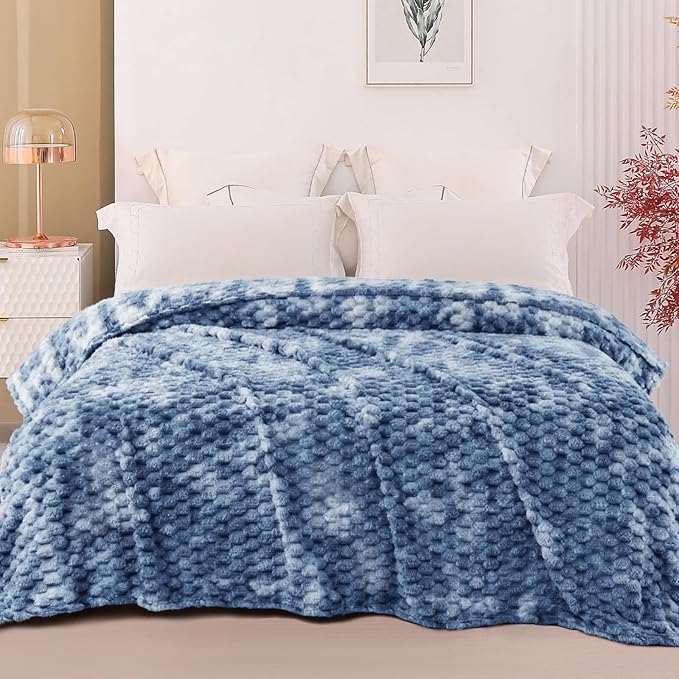 Exclusivo Mezcla King Size Soft Fleece Blanket, 90x104 Inches Stylish Jacquard Velvet Blanket for Bed, Fuzzy Cozy Lightweight for All Season, Tie-dye Stone Blue