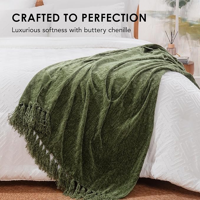 EVERGRACE Soft Chenille Throw Blanket for Couch, Cozy Plush Fuzzy Decorative Chenille Knit Throw Blanket with Tassels, Lightweight Blanket and Throws for Bed Sofa Gift Home Decor, Olive Green 60"x80"