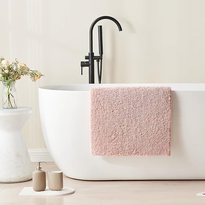 CozeCube Upgraded Shaggy Bath mat for Bathroom Non Slip 20" X 32", Super Soft Quick Dry Bath Rugs, Fluffy Plush Bathroom Rugs Machine Washable, Dusty Pink