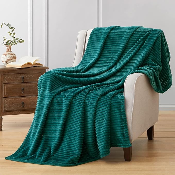 Vessia Flannel Fleece Dark Green Throw Blanket(50X70 Inch), 300GSM Warm Soft Comfy Forest Green Stripe Bed Blanket, Cozy Microfiber Ribbed Sofa Throw for All Season