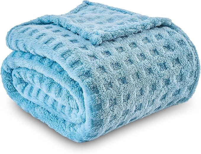 NEWCOSPLAY Super Soft Twin Blanket Blue Premium Silky Flannel Fleece 3D Waffle Checkered Lightweight Bed Blanket All Season Use (Blue, Twin(60"x80"))
