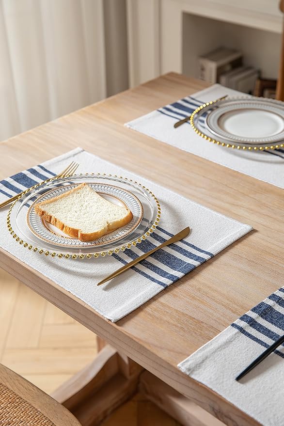 Placemats Set of 4 for Dining Table, Woven Cloth Place Mats for Kitchen Tabletop Décor, Handcrafted Machine Washable Cotton Table mats 13 x 19 Inch, Navy Blue and Beige