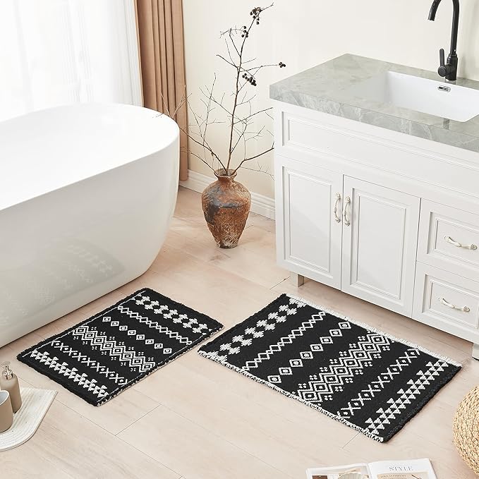 Douceur Boho Bath mat for Bathroom Floor Non Slip, Acrylic Blend Cute Bath Rugs with Tassels, Tribal Ethnic Pattern Farmhouse Bathroom Rugs, 20" x 32", Black