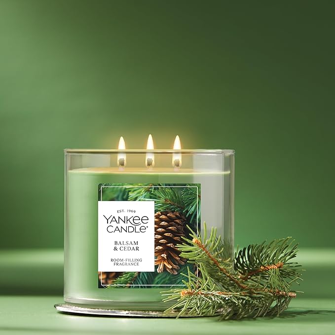 Yankee Candle 3 Wick Candle Jar, Scented Candle with up to 40 Hours of Burn Time, Soy Wax Blend for Consistent Long Lasting Scent from First to Last Burn, Balsam & Cedar