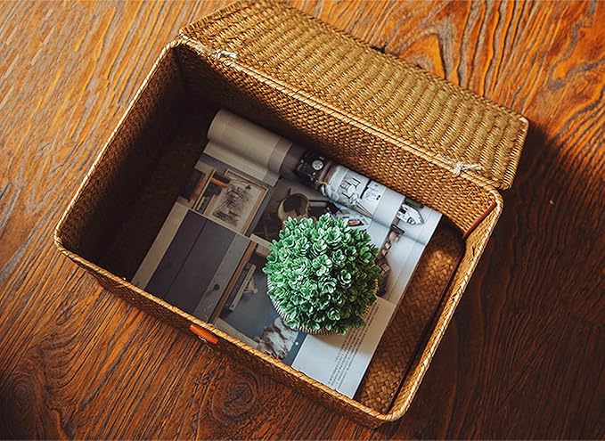 Yesland Handwoven Seagrass Rattan Storage Basket - 11.5'' x 7.5'' x 5'' - Brown Rectangular Makeup Organizer Container with Lid, Perfect for Decoration, Picnic, Groceries and Toy Storage