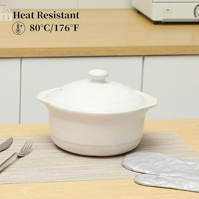 Leetaltree Beige White Placemats Set of 4 - Heat Resistant Non-Slip Place mats for Dining Table, Washable Durable PVC Vinyl Woven Table Mats(Beige White, 4)