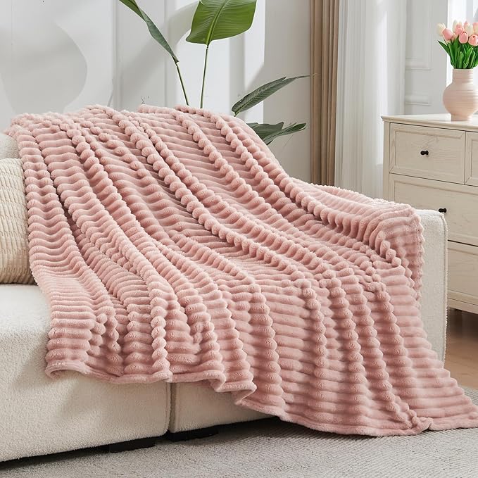 NEWCOSPLAY Super Soft King Blanket Pink Premium Silky Flannel Fleece 3D Ribbed Jacquard Lightweight Bed Blanket All Season Use (Pink Ribbed, King(90"x110"))