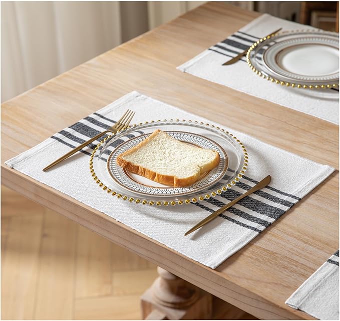 Placemats Set of 4 for Dining Table, Woven Cloth Place Mats for Kitchen Tabletop Décor, Handcrafted Machine Washable Cotton Table mats 13 x 19 Inch, Black and Beige