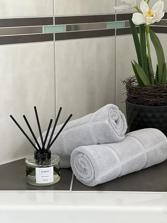 Reed Diffuser, 6.76 fl oz (200ml) - Fresh Bamboo Scent Diffuser for Home, Office, Bathroom - Elegant Home Fragrance with Diffuser Sticks