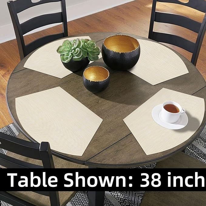 SHACOS Wedge Placemats Set of 4 Woven Vinyl Small Round Table Placemats Wipe Clean Table Mats for Round Dining Table Indoor Outdoor, Beige White