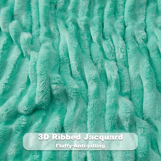 NEWCOSPLAY Super Soft Twin Blanket Aqua Premium Silky Flannel Fleece 3D Ribbed Jacquard Lightweight Bed Blanket All Season Use (Aqua Ribbed, Twin(60"x80"))
