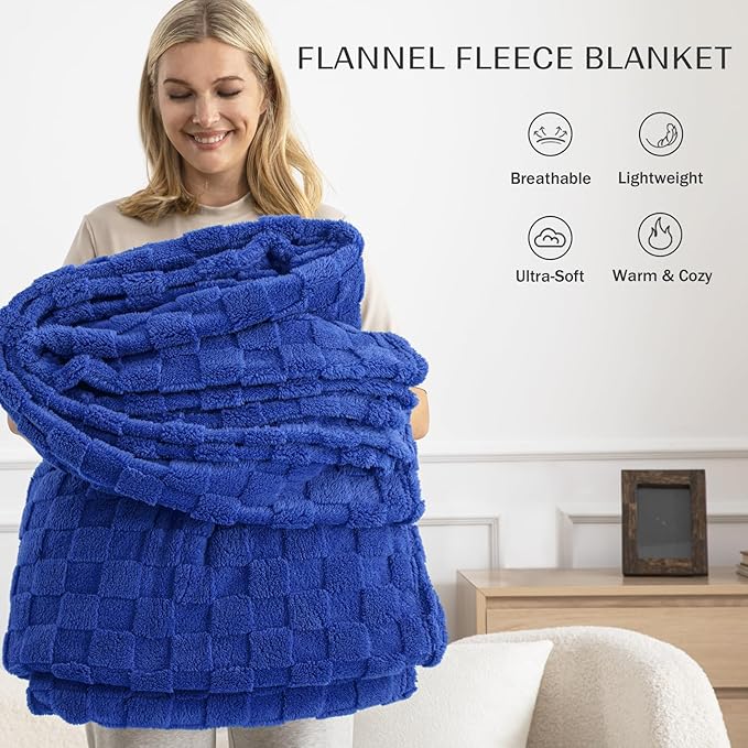 Exclusivo Mezcla Fleece Throw Blanket for Couch,Super Soft and Warm Lightweight Checkered Pattern Blankets for All Seasons, 50x60 Inches, Cobalt Blue