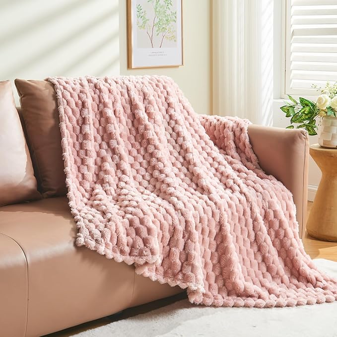 NEWCOSPLAY Super Soft Twin Blanket Pink Premium Silky Flannel Fleece 3D Clouds Stylish Jacquard Lightweight Bed Blanket All Season Use 350GSM (Pink, Twin(60"x80"))