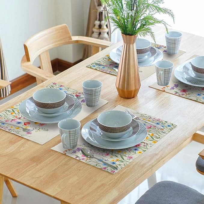 Giwawa 4PCs Spring Floral Placemats Summer Wildflowers Place Mat 12x18 Inch Watercolor Herb Flowers Washable Heat Resistant Table Mats for Kitchen Dining Party Picnic Seasonal Decor