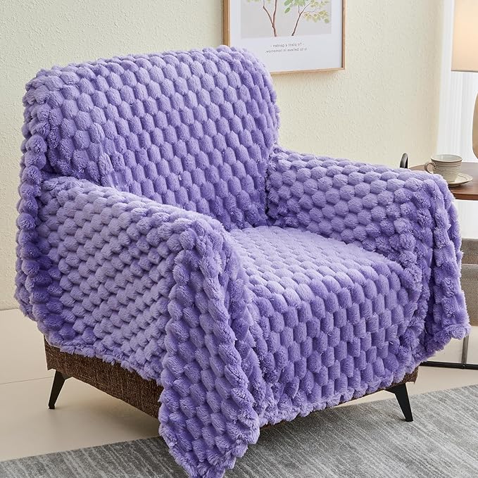 NEWCOSPLAY Super Soft Twin Blanket Lavender Premium Silky Flannel Fleece 3D Clouds Stylish Jacquard Lightweight Bed Blanket All Season Use 350GSM (Lavender, Twin(60"x80"))