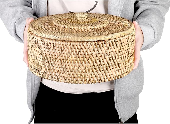 Hipiwe Round Rattan Boxes with Lid Woven Wicker Storage Basket Bin Decorative Shelf Baskets Multi-Purpose Household Organizer Lidded Basket for Storage Rattan Box, 11.9 x6 inch