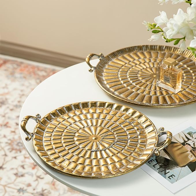 Glitzhome Set of 2 Vintage Decorative Trays with Handles, Metal Large Round Gold Embossed Jewelry Decorative Trays, Bathroom Dresser Vanity Trays