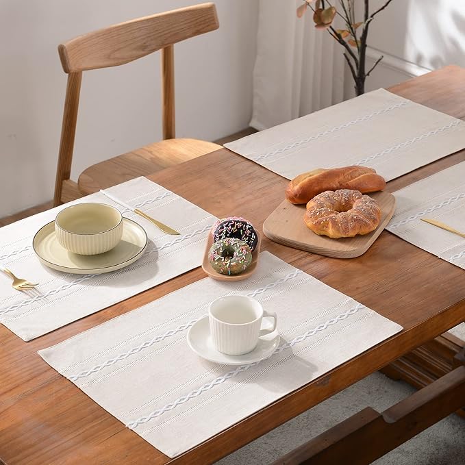 Wracra Cotton Linen Placemats, 12 x 18 Inch Set of 4 Fete Placemats Rustic Hemstitch Place Mats for Kitchen Table and Heat Resistant-Ivory