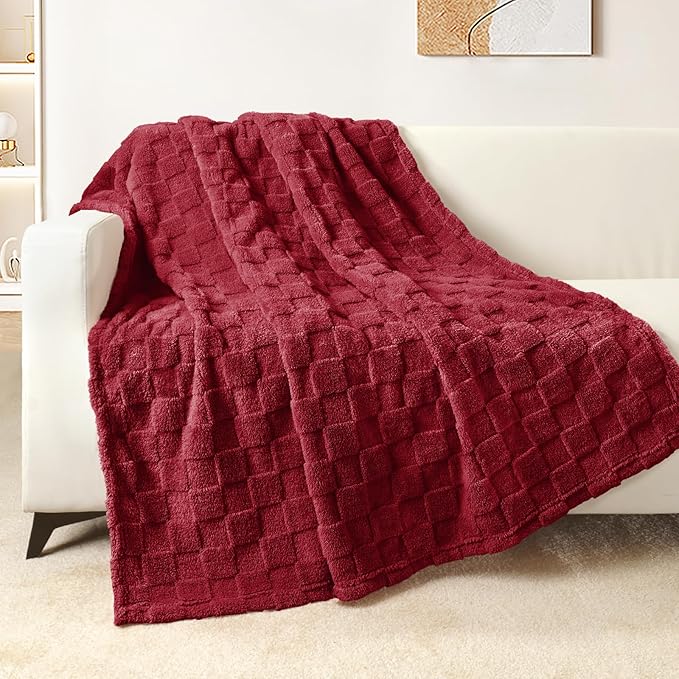 Exclusivo Mezcla Fleece Throw Blanket for Couch,Super Soft and Warm Lightweight Checkered Pattern Blankets for All Seasons, 50x60 Inches, Deep Red