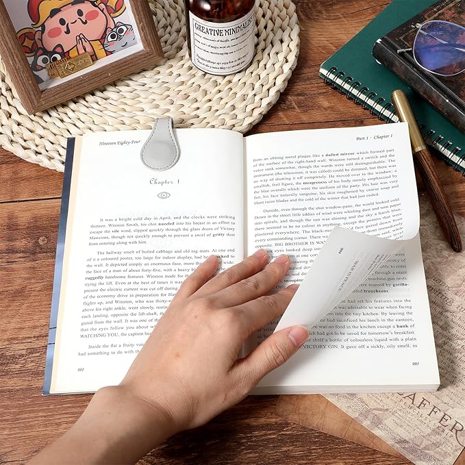 2 Pcs Leather Magnet Bookmark Retro Book Page Holder Vintage Page Marker Clip Handmade Cute Reading Accessories for Women Bookworm Book Lovers Reader Gift (Light Yellow + Light Gray)