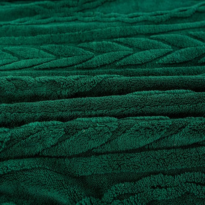 YUSOKI Sherpa Queen Size Blanket(Without Pillows)-3D Stylish Design Cozy Plush Fluffy Blankets for Teen Girls Women Couch Bed Sofa Chair Gift(Forest Green,90"x90")