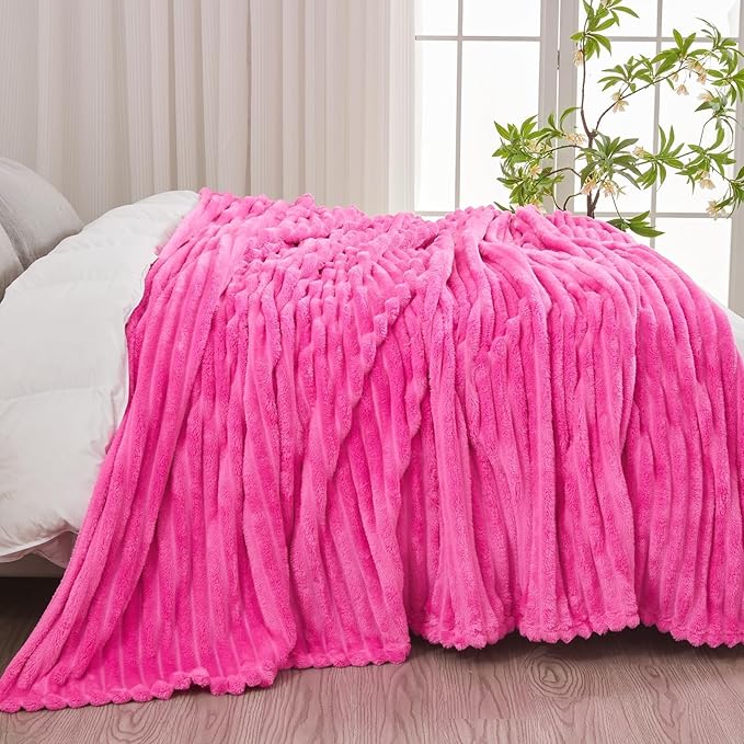 NEWCOSPLAY Super Soft Queen Blanket Hot Pink Premium Silky Flannel Fleece 3D Ribbed Jacquard Lightweight Bed Blanket All Season Use (Hot Pink Ribbed, Queen(90"x90"))