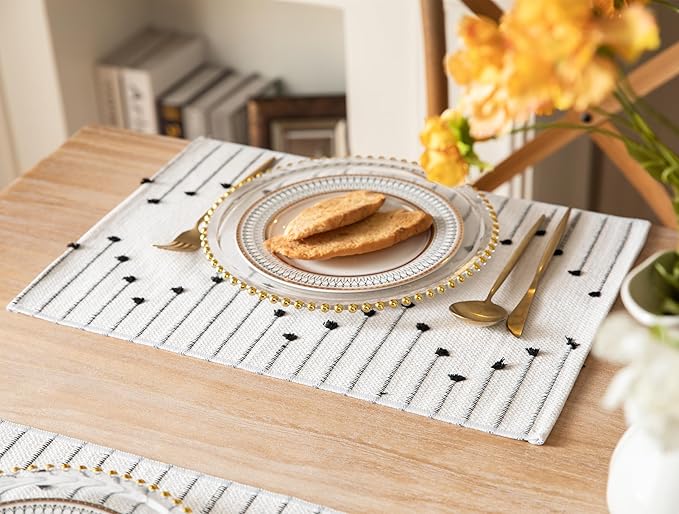 Placemats Set of 6 for Dining Table Décor, Woven Cloth Place Mats for Farmhouse Kitchen Tabletop, Handcrafted Machine Washable Cotton Table mats 13 x 19 Inch, Black and Beige