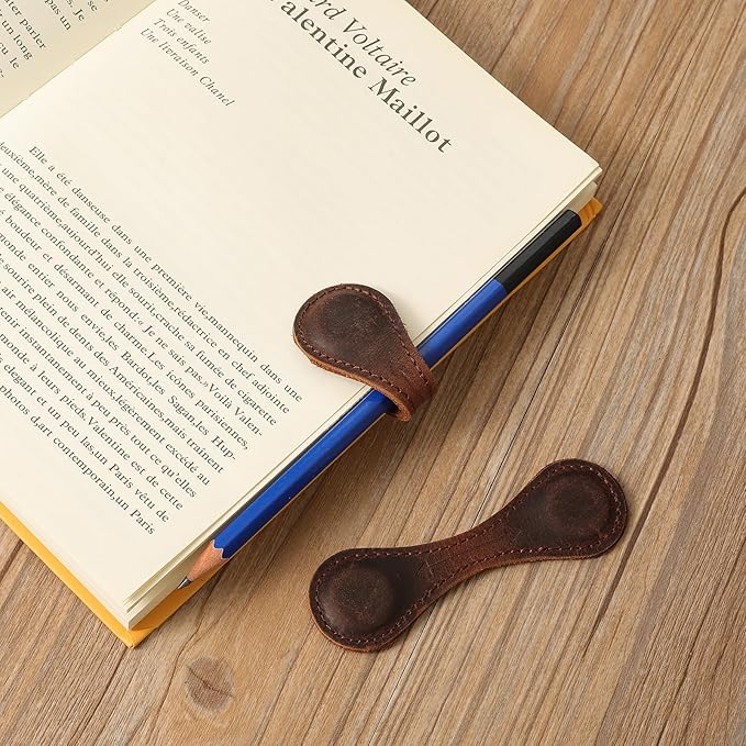 Magnetic Leather Bookmarks Book Marks for Reading Women Men Book Lovers Readers (Brown-2PC)