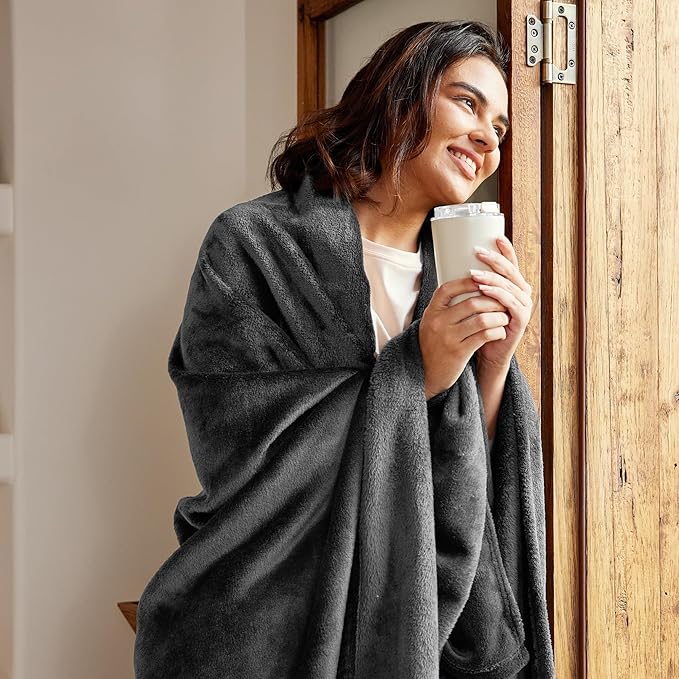 Exclusivo Mezcla Fleece Blanket Twin Size for Bed, Super Soft and Warm, All Season Use, Cozy, Plush, Lightweight, 60x80 Inches Dark Grey
