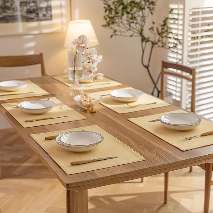 Demetex Placemats Set of 6 Yellow Table Mats Linen Fabric Placemats Heat Resistant Cloth Place Mats for Dining Kitchen Table, Yellow