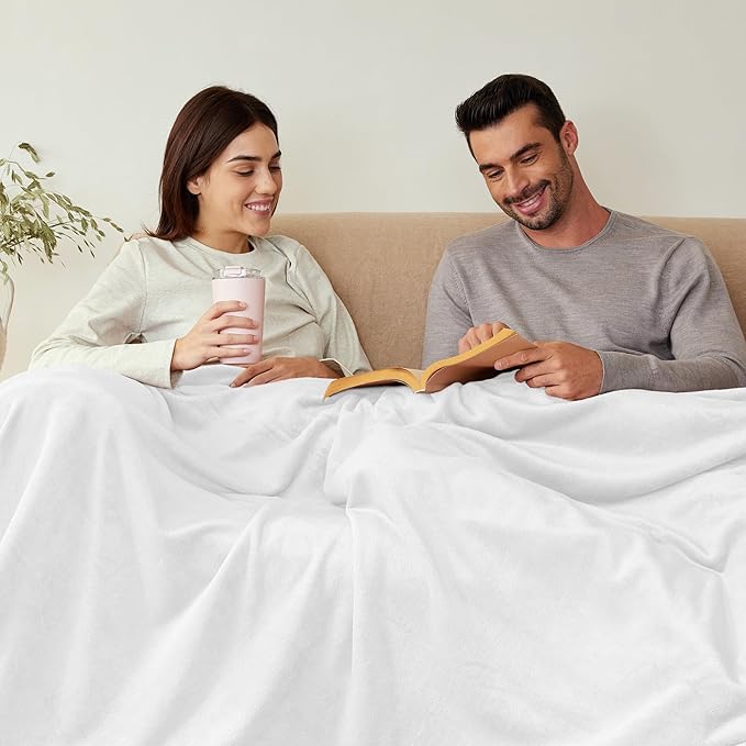 Exclusivo Mezcla Extra Large Fleece Throw Blanket for Couch, Sofa, 300GSM Super Soft and Warm Blankets, Pure White Throw All Season Use, Cozy, Plush, Lightweight, 50x70 Inches