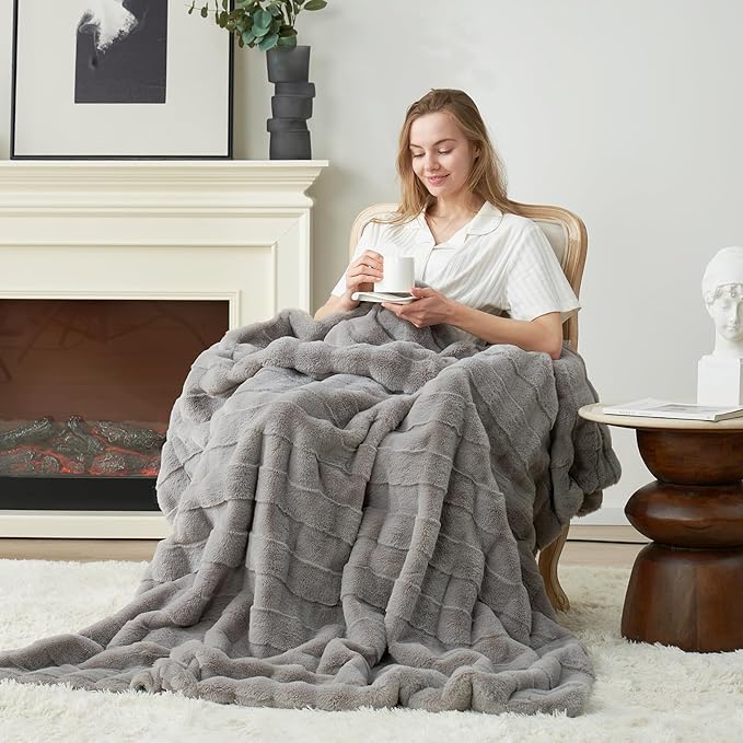 Cozy Bliss Fluffy Faux Fur Throw Blanket for Couch,Lightweight Cozy Soft Grey Throw Blankets for Sofa Bed Living Room,50x60 Inches