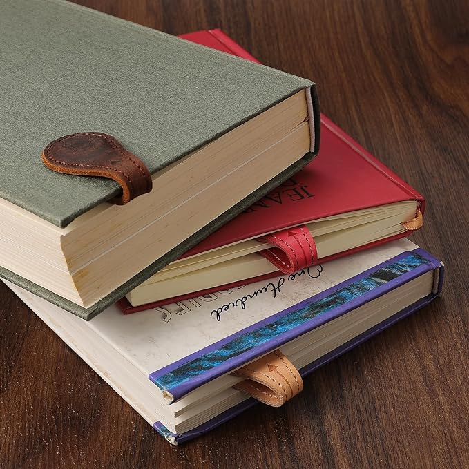 Magnetic Leather Bookmarks Book Marks for Reading Women Men Book Lovers Readers (Beige)