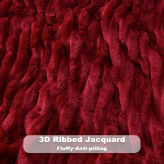 NEWCOSPLAY Super Soft King Blanket Red Premium Silky Flannel Fleece 3D Ribbed Jacquard Lightweight Bed Blanket All Season Use (Red Ribbed, King(90"x110"))