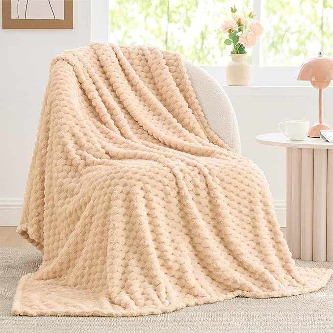 BEDELITE Fleece Throw Blanket for Couch & Bed - 3D Jacquard Decorative Blush Sand Blanket, Super Soft and Cozy Warm Fuzzy Blanket All Seasons Suitable, 60x80Inches