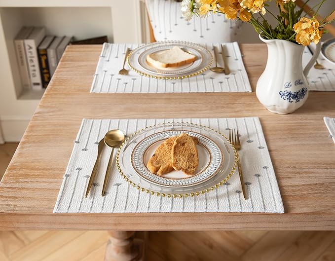 Placemats Set of 4 for Dining Table Décor, Woven Cloth Place Mats for Farmhouse Kitchen Tabletop, Handcrafted Machine Washable Cotton Table mats 13 x 19 Inch, Grey and Beige