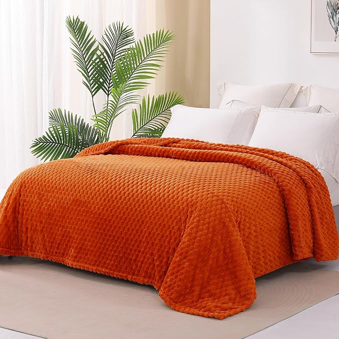 Exclusivo Mezcla Queen Size Soft Fleece Blanket, 90x90 Inches Stylish Jacquard Velvet Blanket for Bed, Fuzzy Cozy Lightweight for All Season, Burnt Orange