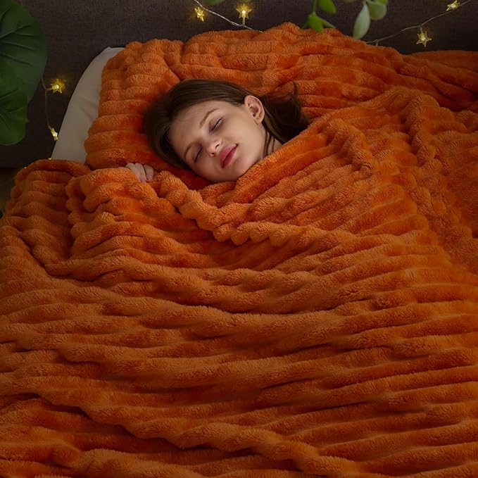NEWCOSPLAY Super Soft Fall King Blanket Orange Premium Silky Flannel Fleece 3D Ribbed Jacquard Lightweight Bed Blanket All Season Use (Orange Ribbed, King(90"x110"))