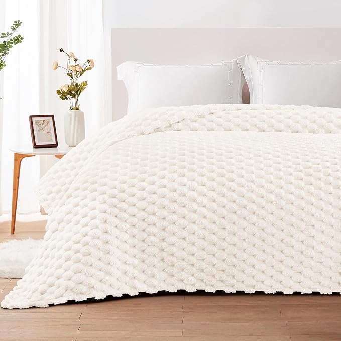 Whale Flotilla Twin Size Blanket for Bed with Jacquard Pattern, Fuzzy Soft Cozy Exquisite Blankets for All Season, Warm and Fluffy, 60x80 Inch, Ivory