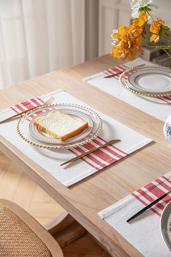 Placemats Set of 4 for Dining Table, Woven Cloth Place Mats for Kitchen Tabletop Décor, Handcrafted Machine Washable Cotton Table mats 13 x 19 Inch, Red and Beige