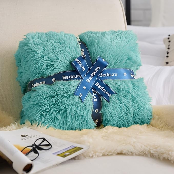 Bedsure Fluffy Green Blankets Queen Size for Bed, Thick Sherpa Faux Fur Fleece Fuzzy Plush Winter Warm Heavy Soft Full Queen Blankets, Bedroom Decor Green Gifts Cozy Gifts for Women Men, 90x90