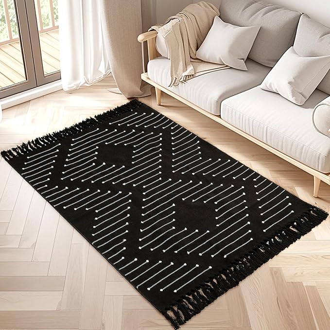 Tritard Boho Washable Area Rug 3x5 - Lightweight Woven Cotton Entryway Bedroom Throw Rugs with Tassels, Thin Farmhouse Aztec Carpet for Kitchen, Bathroom, Entrance, Living Room, Black and White