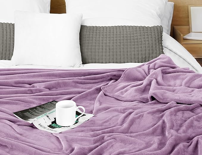 Utopia Bedding Lilac Fleece Blanket King Size Lightweight Fuzzy Soft Anti-Static Microfiber Bed Blanket (90x102 Inch)