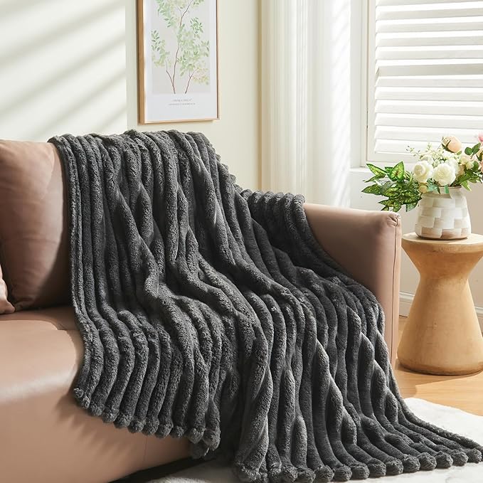 NEWCOSPLAY Super Soft Twin Blanket Grey Premium Silky Flannel Fleece 3D Ribbed Jacquard Lightweight Bed Blanket All Season Use (Grey Ribbed, Twin(60"x80"))