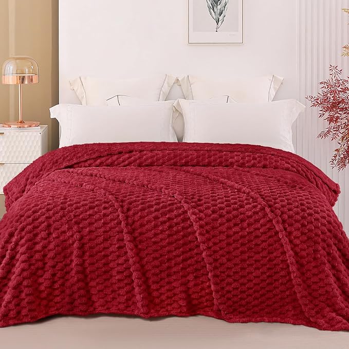 Exclusivo Mezcla King Size Soft Fleece Blanket, 90x104 Inches Stylish Jacquard Velvet Blanket for Bed, Fuzzy Cozy Lightweight for All Season, Deep Red