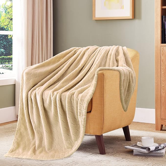 TOONOW Fleece Blanket Textured Fuzzy Plush Throw Blanket Twin Size 60" x 80", Super Soft Fluffy Bed Blanket Geometric Pattern Comfy Microfiber Flannel Blankets for Couch, Bed, Sofa, Apricot